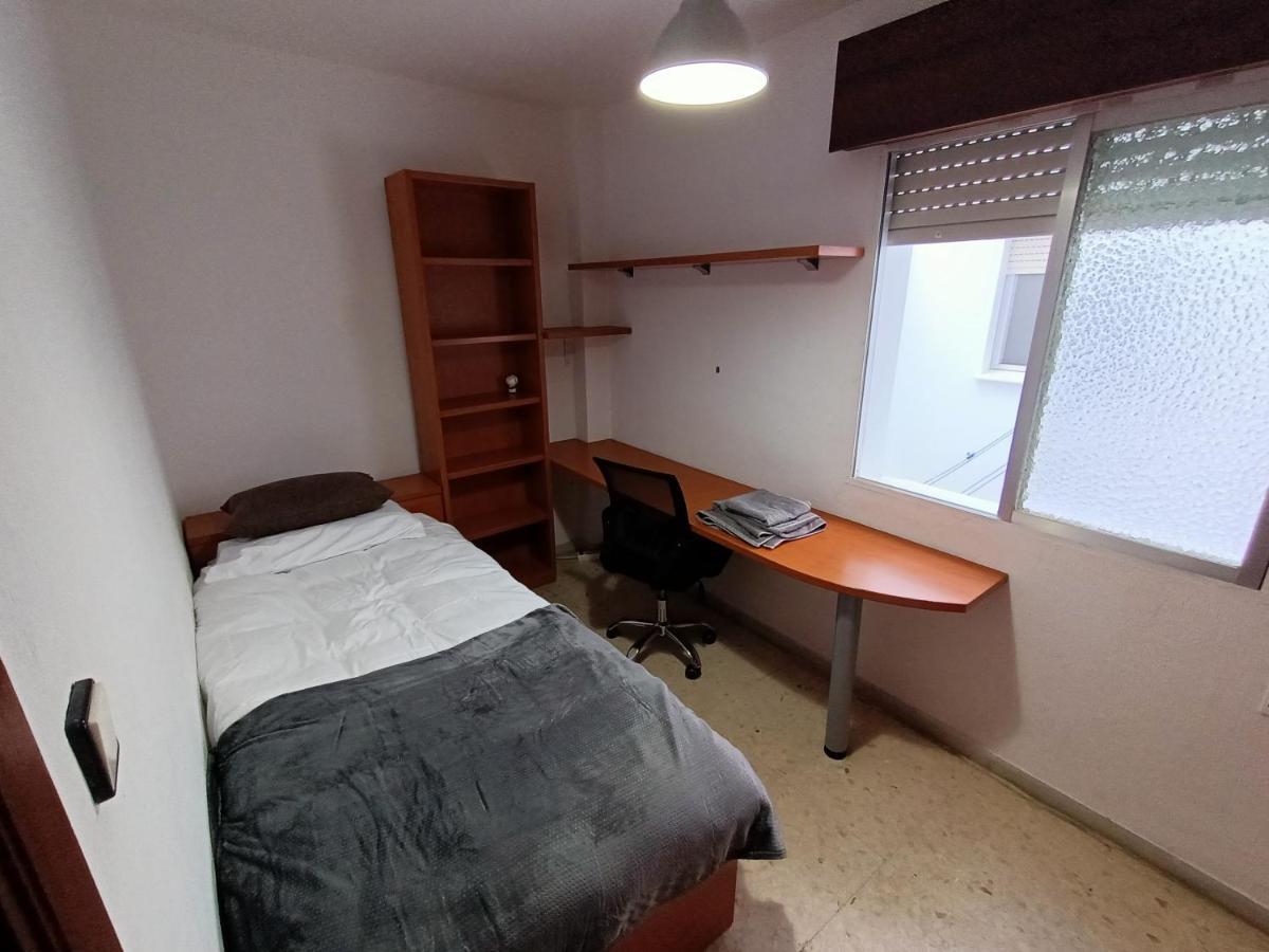 Apartamento Cerca De La Caleta Cadiz Bagian luar foto